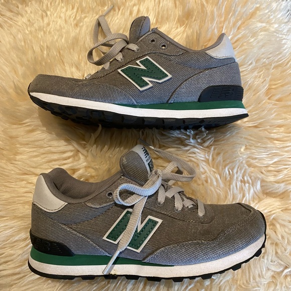 Slight Used Boys New Balance Runners - Picture 1 of 4